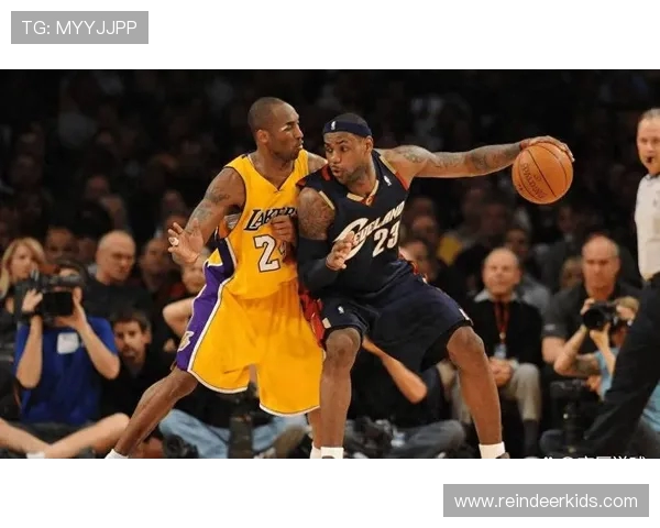 2013年NBA全明星赛全场回放 詹姆斯夺MVP与科比精彩对决 2013年NBA全明星赛全场回放 詹姆斯夺MVP与科比精彩对决